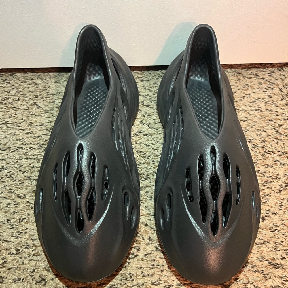 Yeezy Black Sandals Streamlined Foam Design